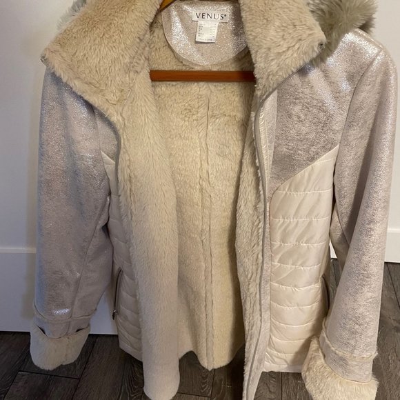 Venus Faux Sherling Jacket Metallic - Picture 1 of 4